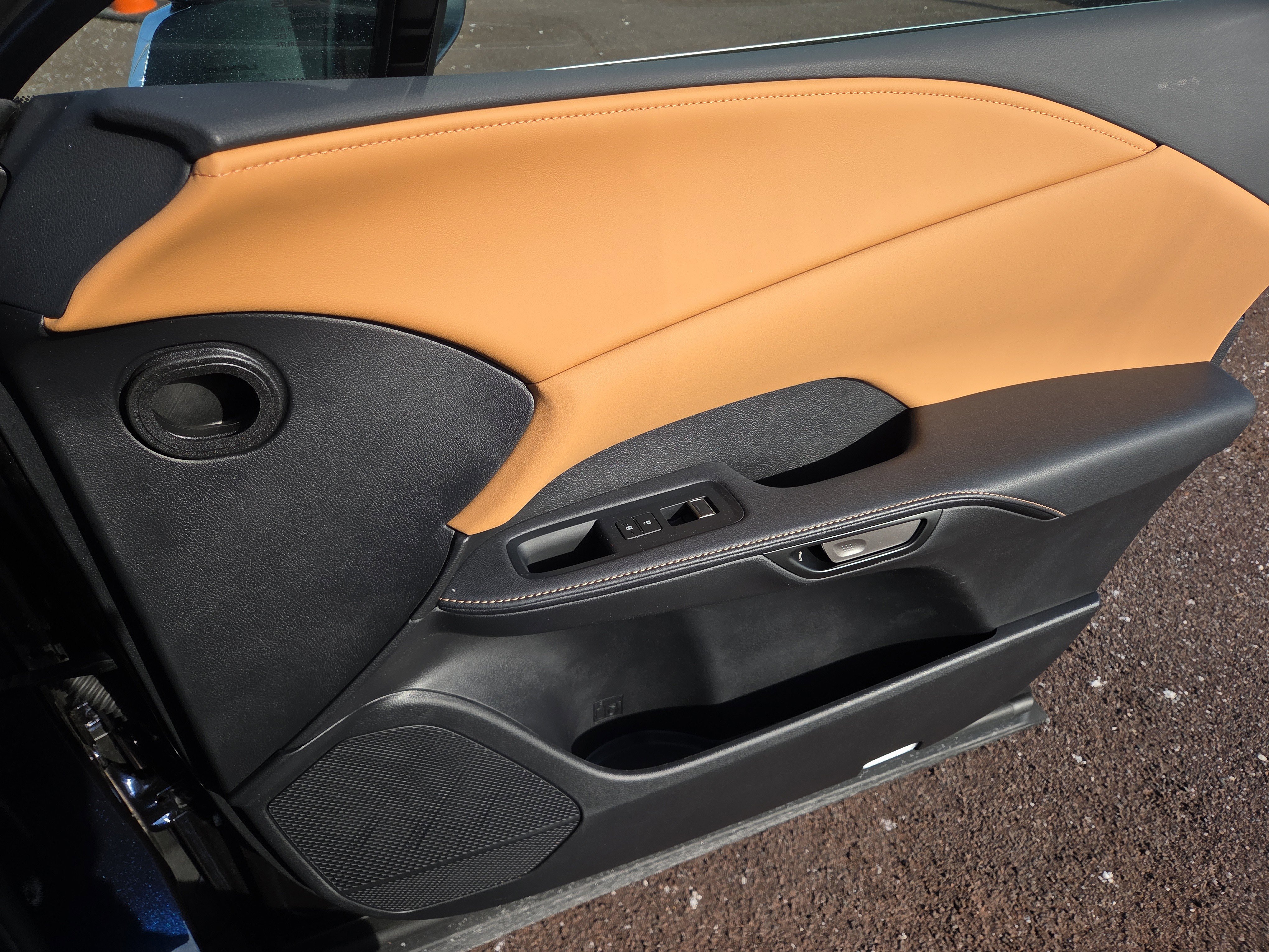 Used 2024 Lexus RX 350 Premium w/ Accessory Package (Z1) image 17