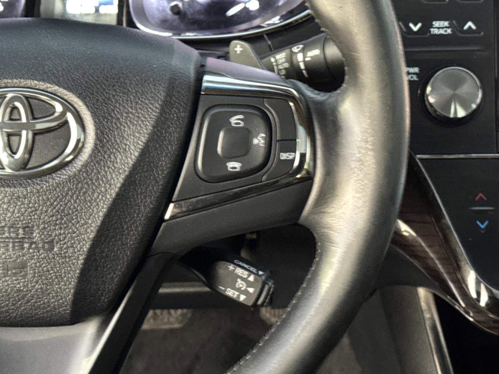 Used 2013 Toyota Avalon Limited image 8