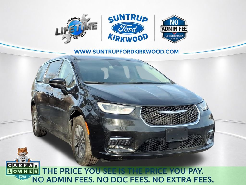 Used 2024 Chrysler Pacifica Limited
