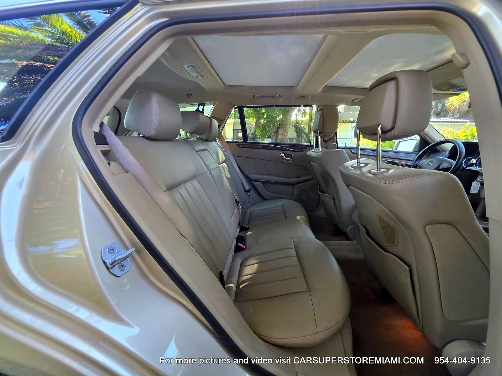 Used 2011 Mercedes-Benz E 350 4MATIC Wagon image 33
