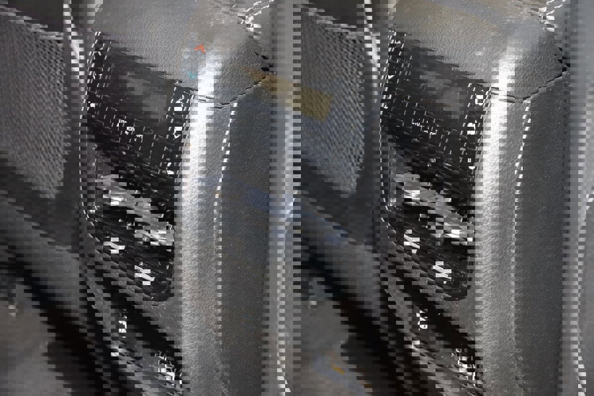 Used 2021 Jeep Grand Cherokee L Limited image 16