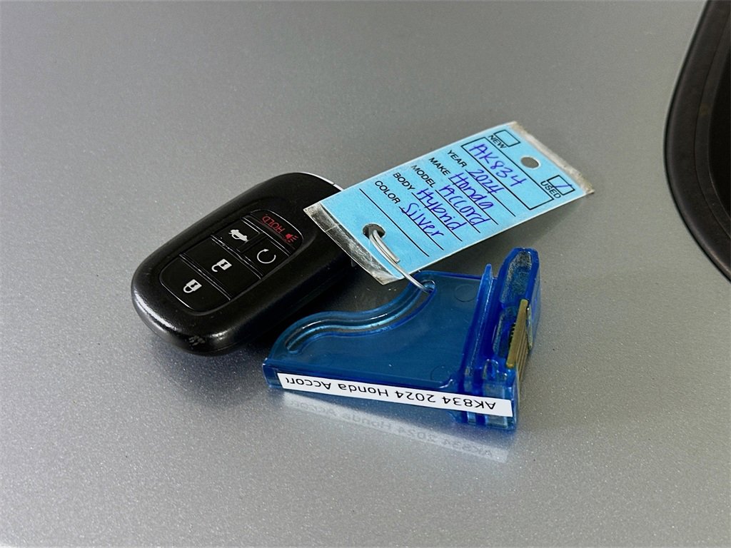 Used 2024 Honda Accord Sport image 27