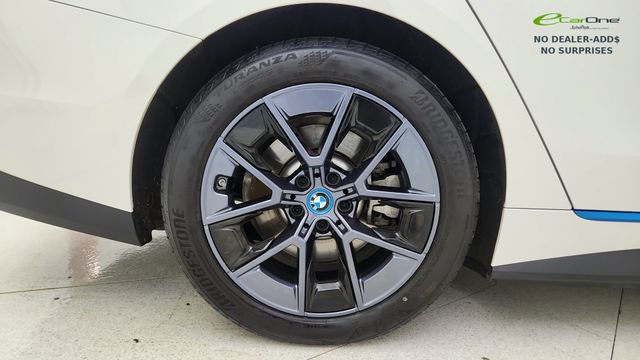 Used 2023 BMW i4 eDrive35 w/ Premium Package RWD image 59
