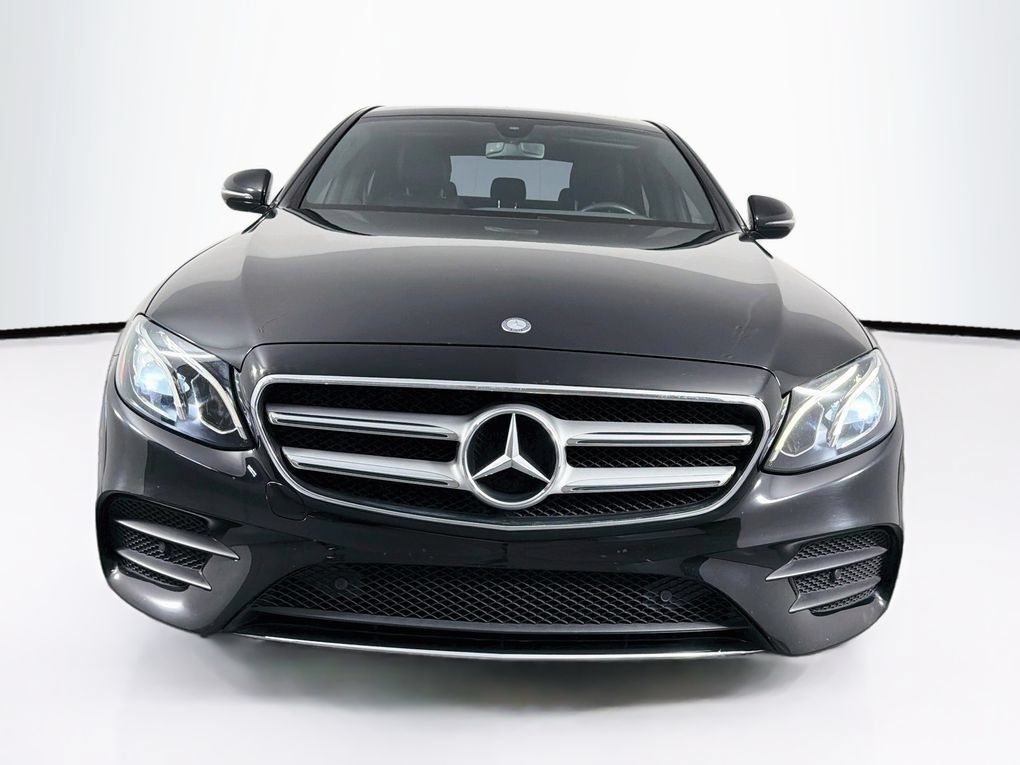 Used 2017 Mercedes-Benz E 300 image 2
