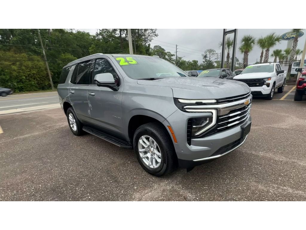 Used 2025 Chevrolet Tahoe LT AWD/4WD image 8