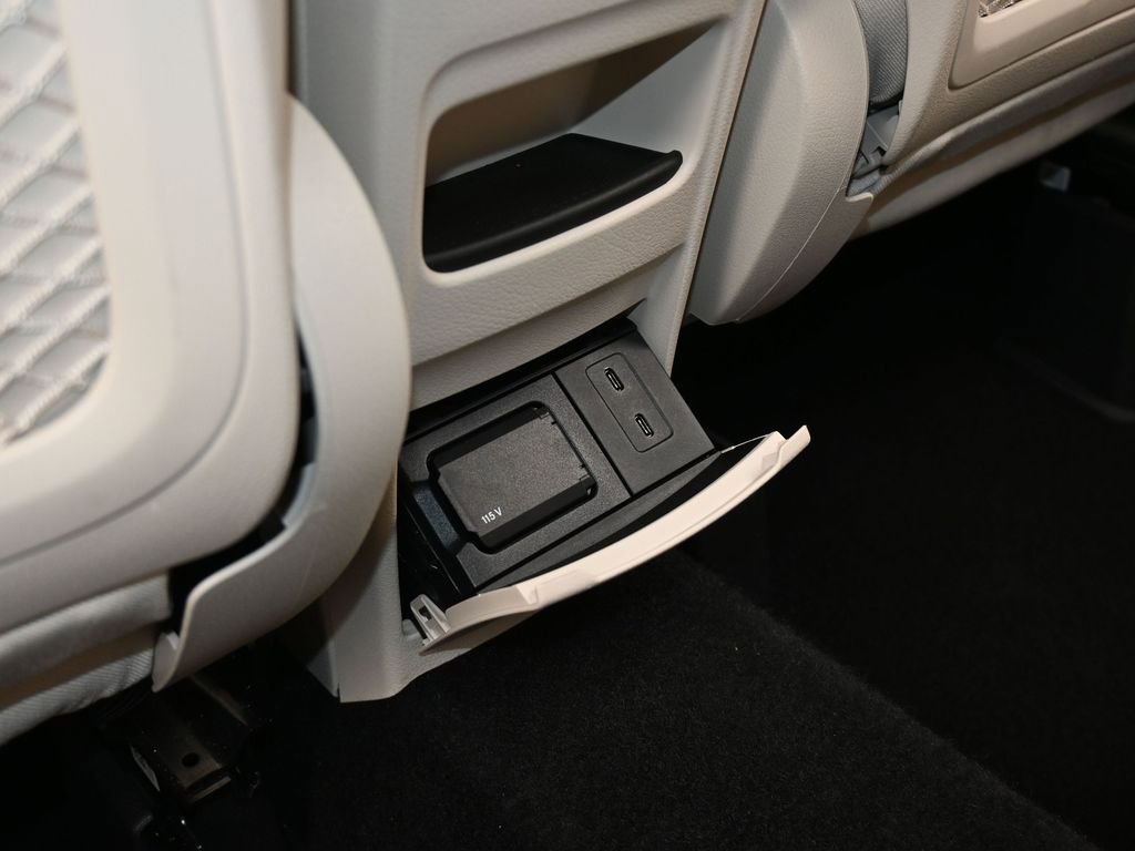 Used 2022 Mercedes-Benz GLA 250 image 37