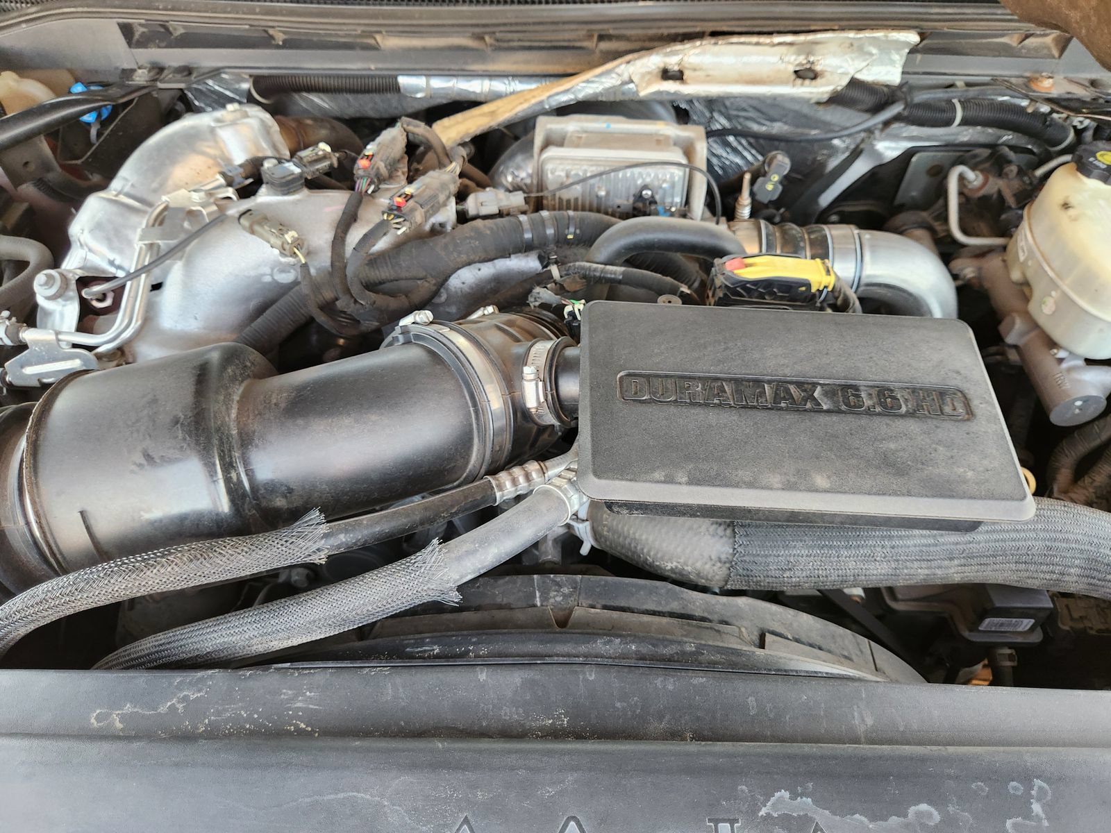 Used 2018 GMC Sierra 2500 Denali w/ Duramax Plus Package AWD/4WD image 32