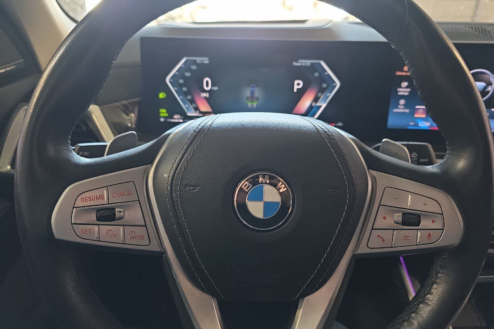 Used 2025 BMW X7 xDrive40i AWD/4WD image 24