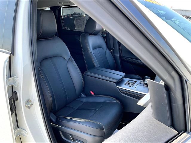 Certified 2024 MAZDA CX-90 Plug-In Hybrid w/ Preferred image 11