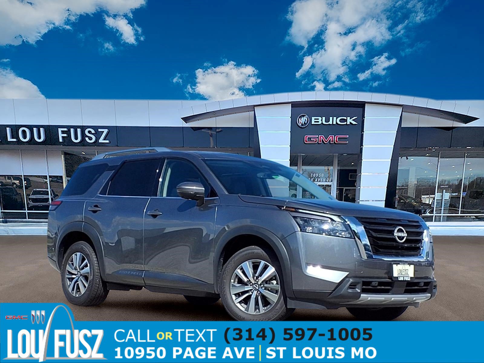 Used 2025 Nissan Pathfinder SL AWD/4WD image 1