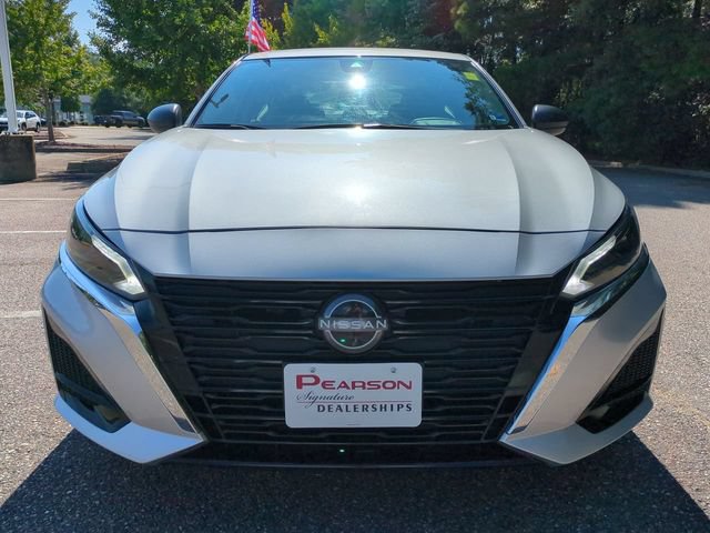 Used 2025 Nissan Altima 2.5 SV FWD image 9