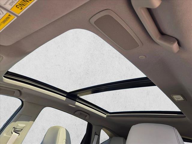 Used 2023 Acura RDX w/ Technology Package FWD image 14