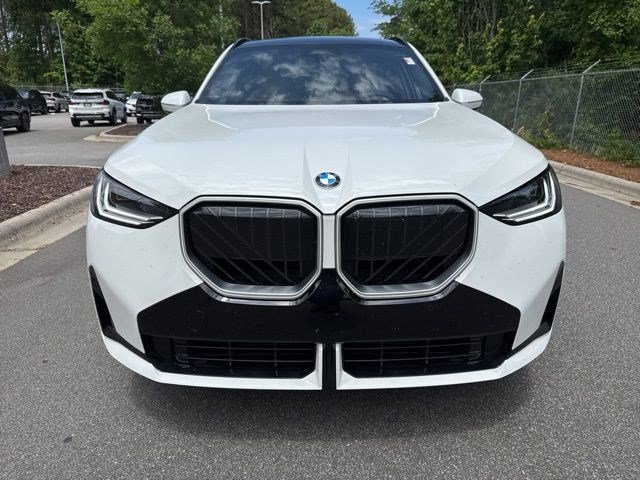 Used 2026 BMW X3 xDrive30 w/ M Sport Package AWD/4WD image 2