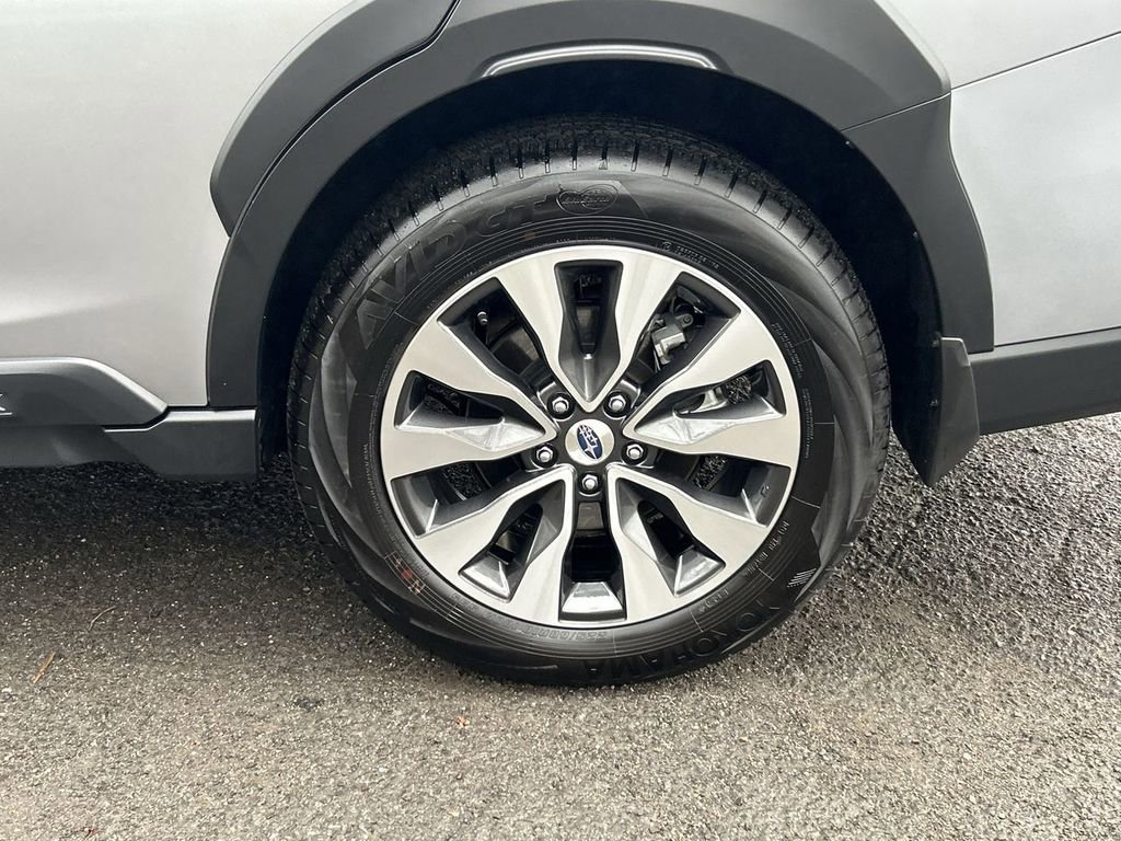 Certified 2025 Subaru Outback Limited XT w/ Popular Package #2 image 11