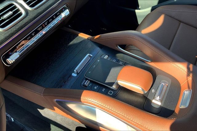 Used 2026 Mercedes-Benz GLS 450 4MATIC image 13