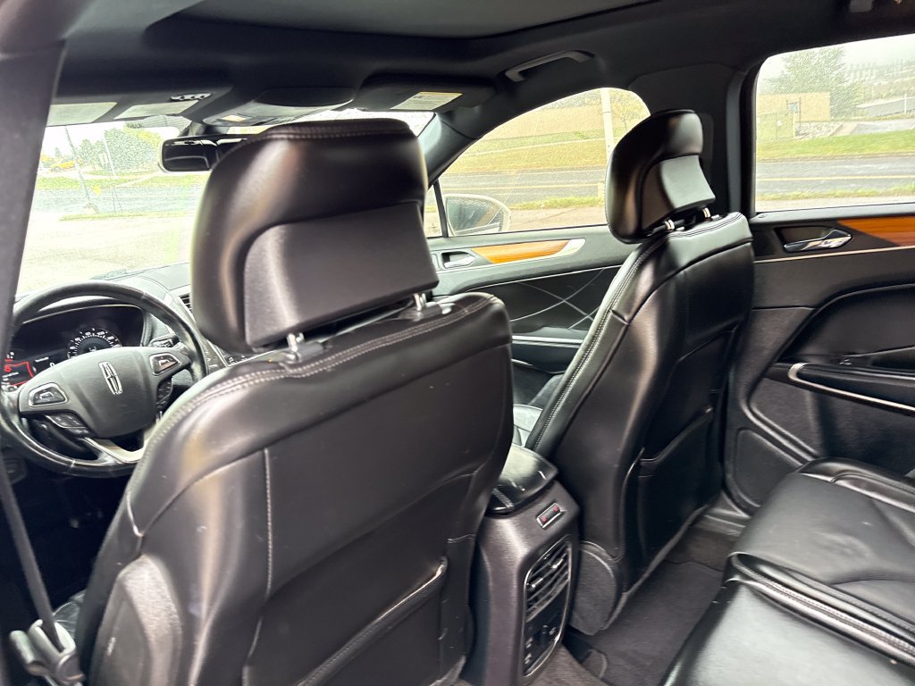Used 2019 Lincoln MKC Reserve AWD/4WD image 21