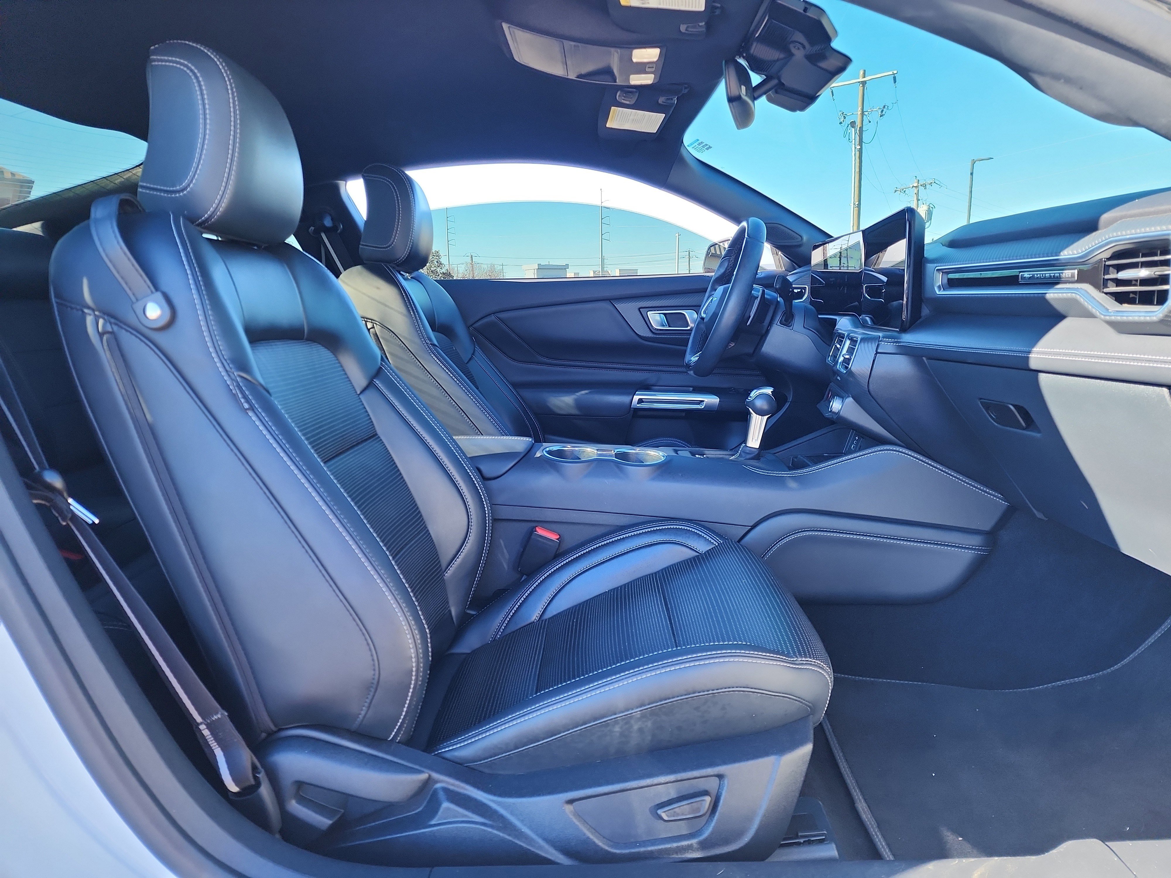 Used 2024 Ford Mustang GT Premium image 13