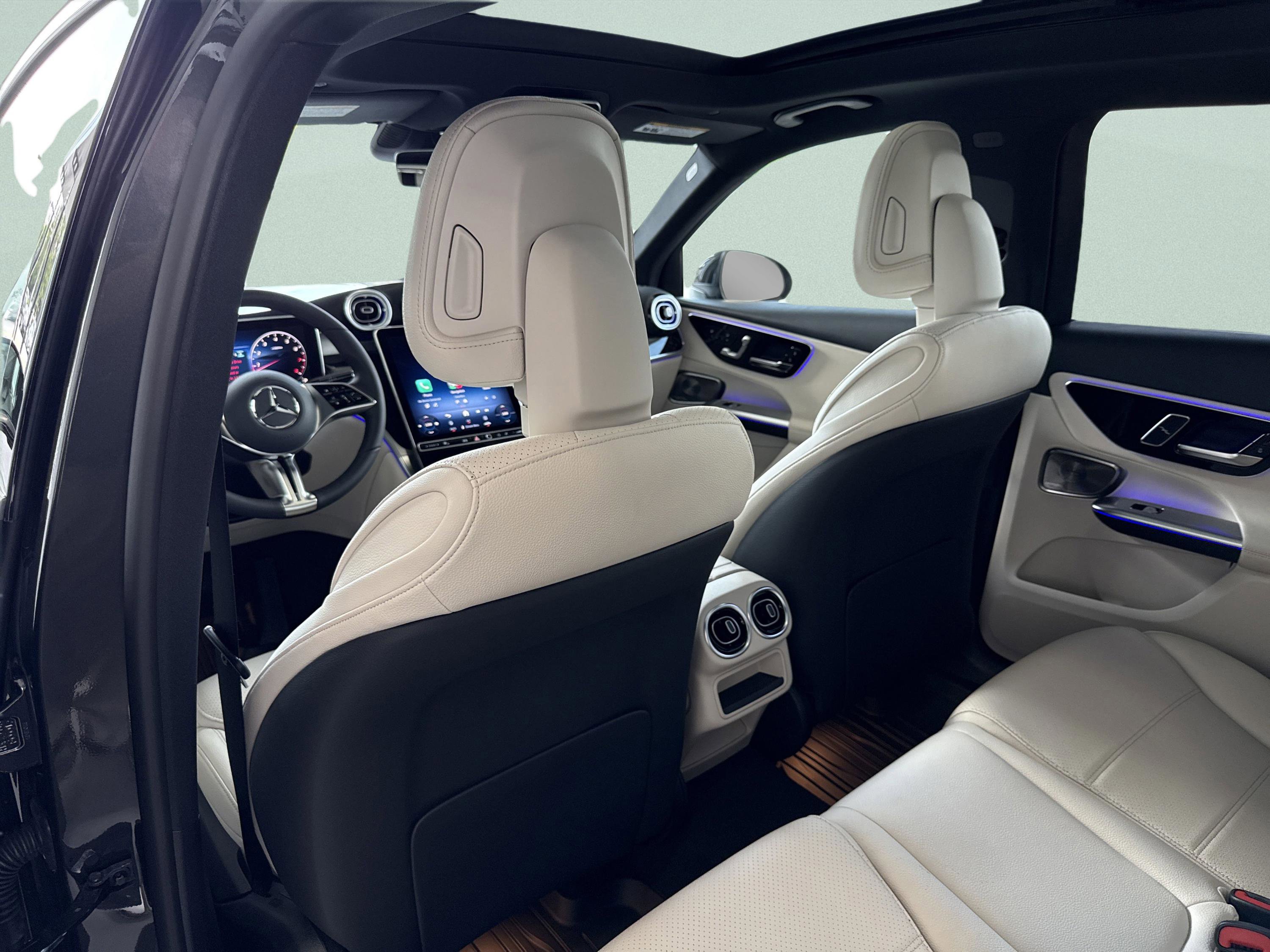 Certified 2026 Mercedes-Benz GLC 300 GLC 300 image 30