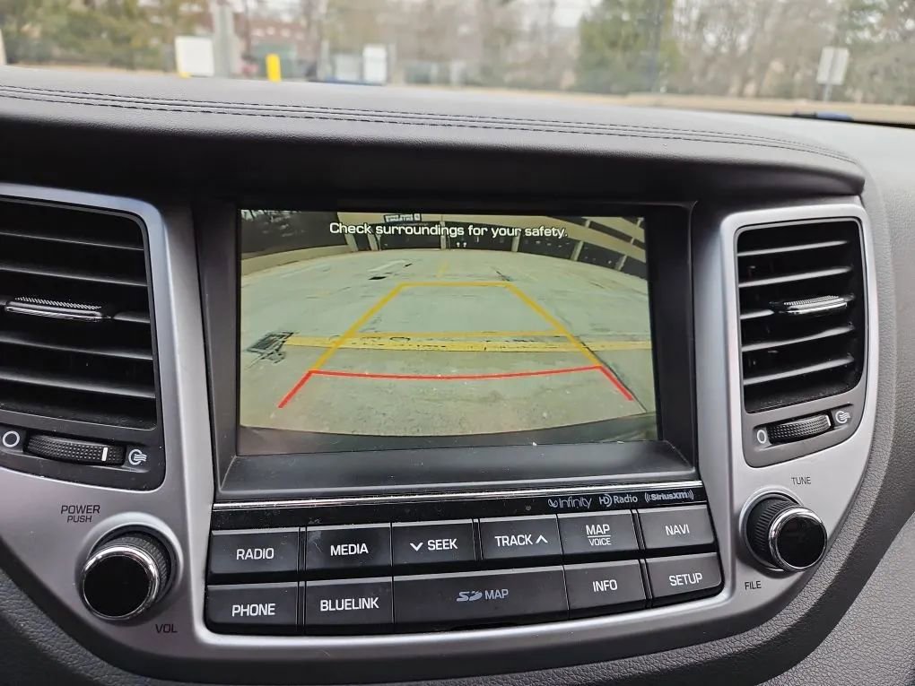 Used 2017 Hyundai Tucson SE Plus image 16