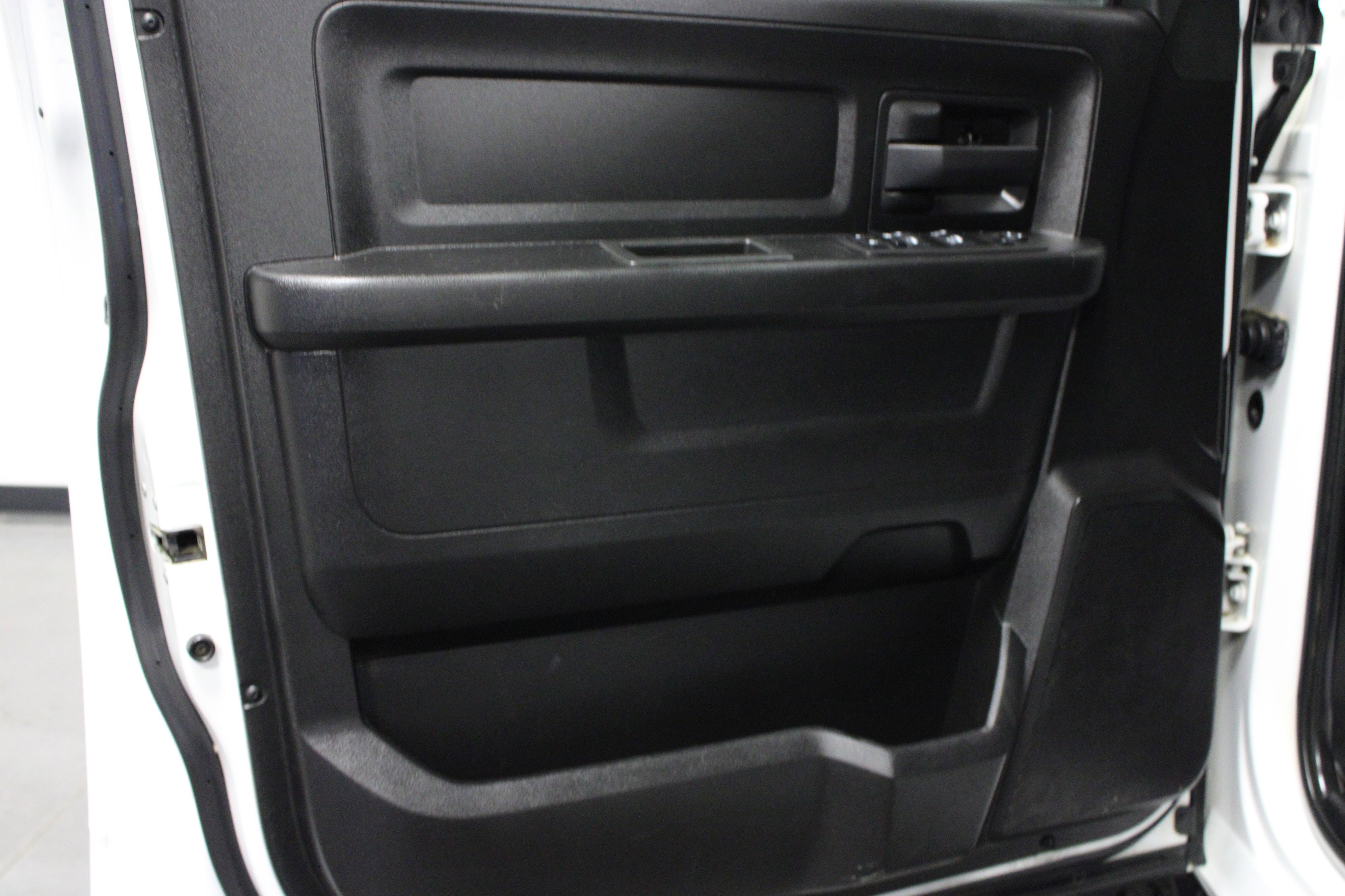 Used 2022 RAM 2500 Tradesman AWD/4WD image 11
