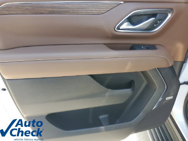 Certified 2023 Chevrolet Suburban High Country w/ Premium Package RWD image 14