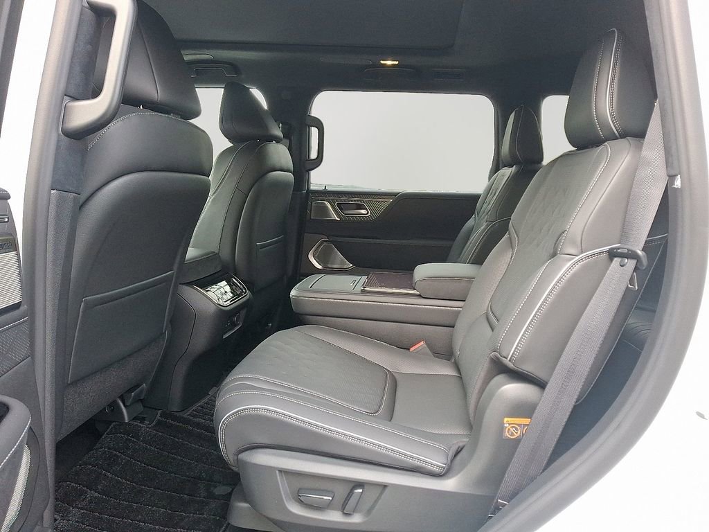 New 2026 INFINITI QX80 Autograph AWD/4WD image 5