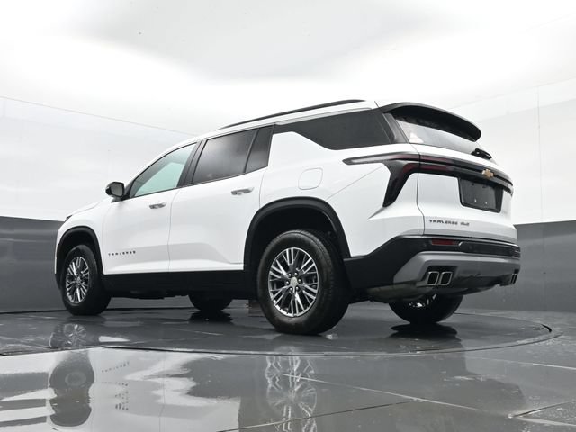 Used 2025 Chevrolet Traverse LT AWD/4WD image 27