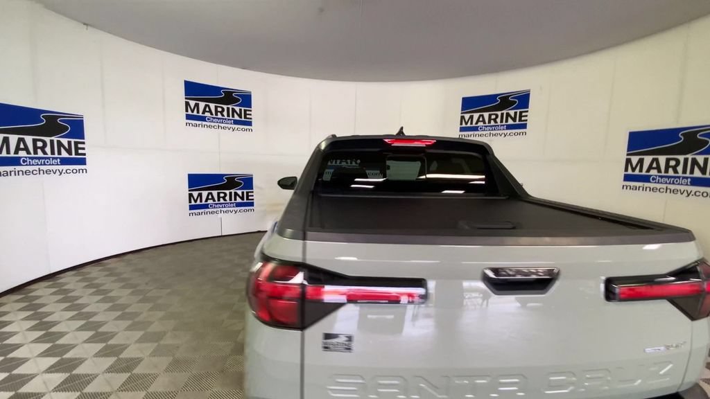 Used 2023 Hyundai Santa Cruz Limited AWD/4WD image 9