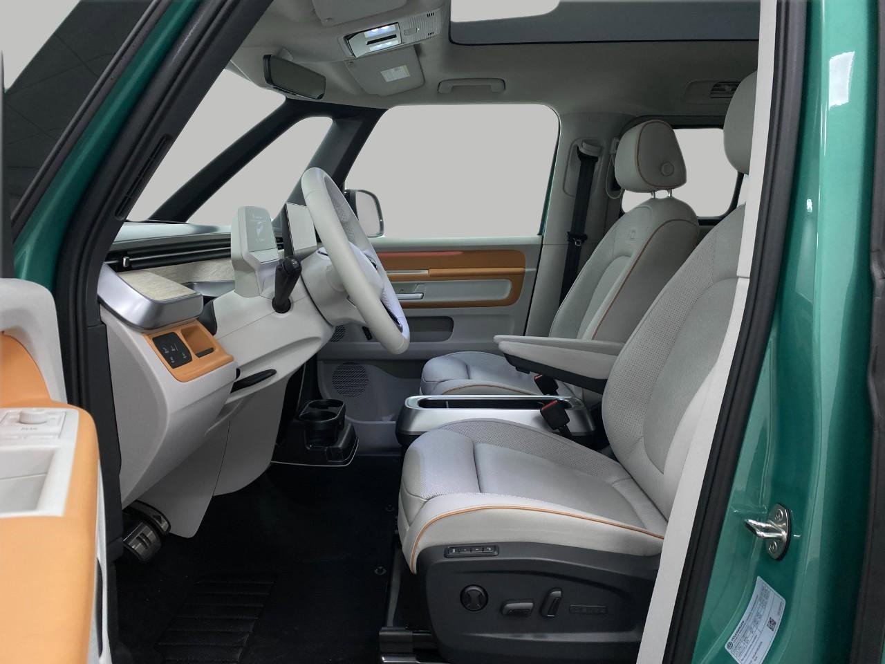 New 2025 Volkswagen ID. Buzz 1st Edition image 10