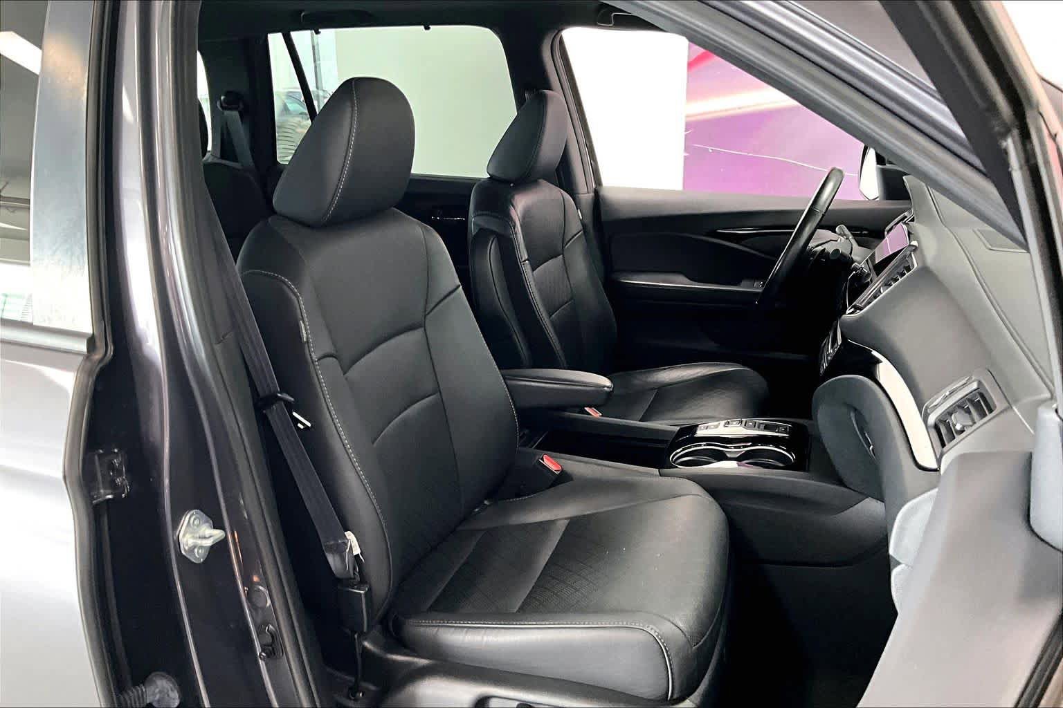 Used 2021 Honda Passport Touring image 12