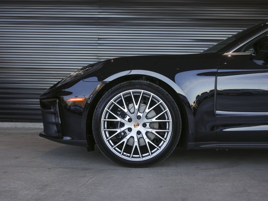New 2026 Porsche Panamera 4 AWD/4WD image 13