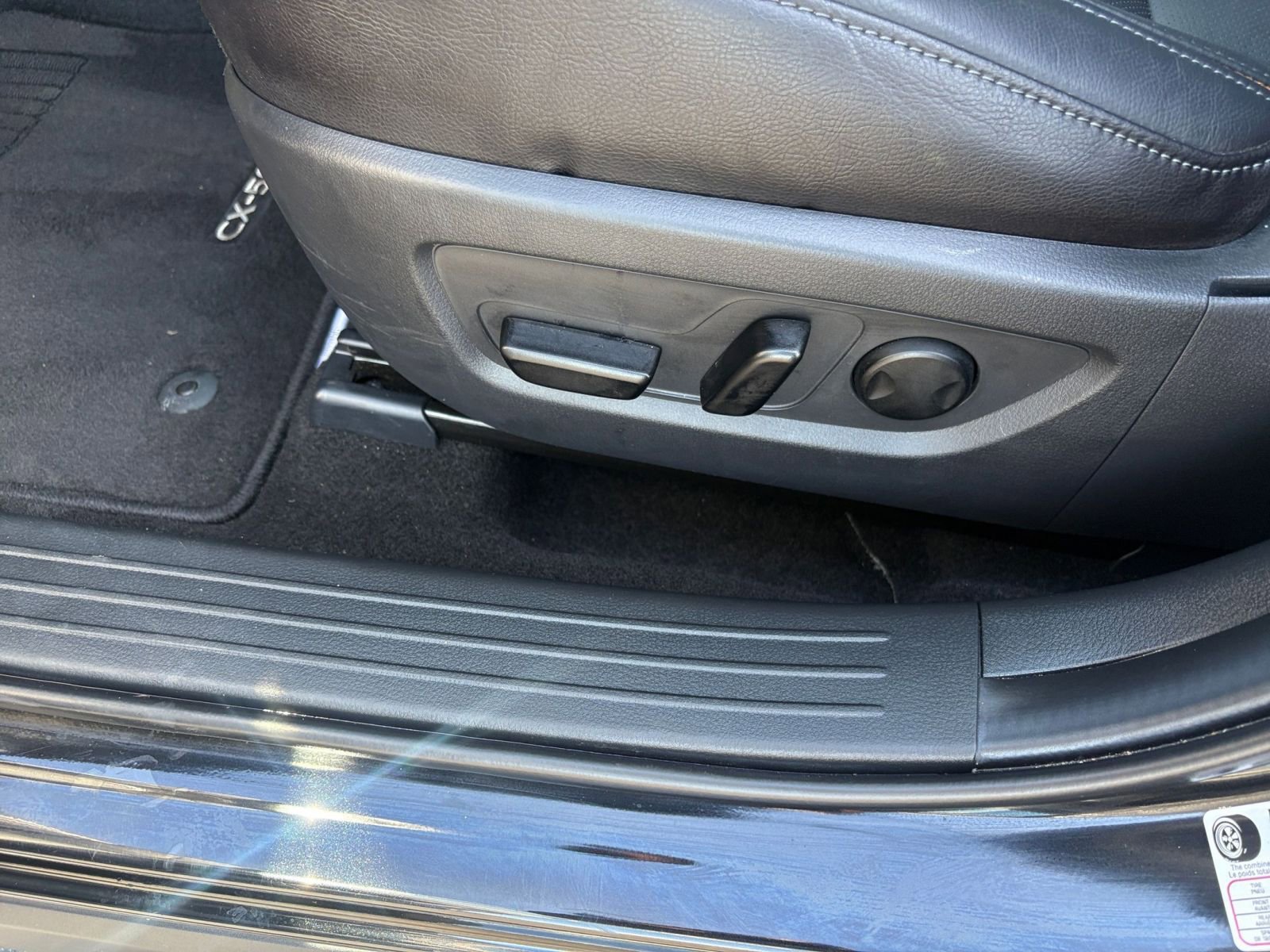 Used 2025 MAZDA CX-50 2.5 Hybrid w/ Premium Plus Pkg image 23