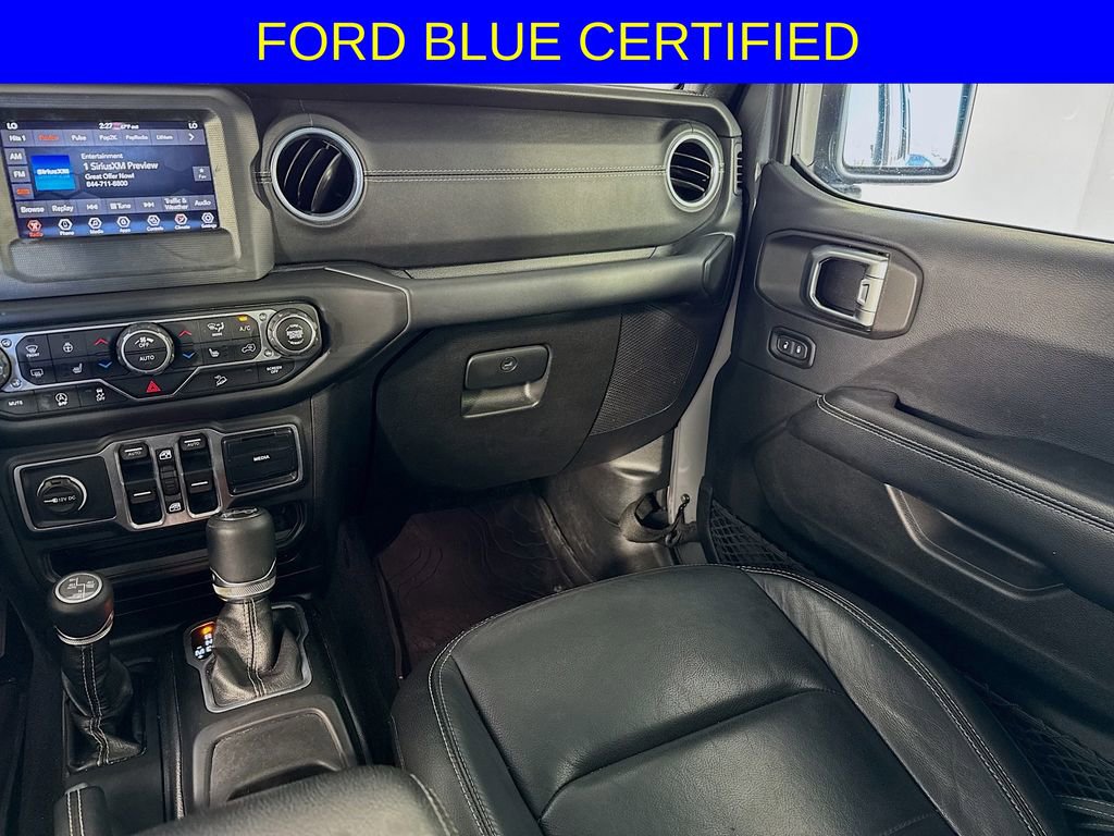 Used 2018 Jeep Wrangler Unlimited Sahara w/ Cold Weather Group image 22