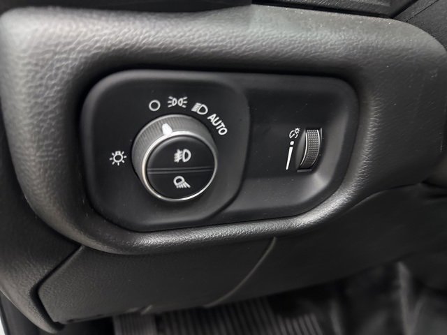 New 2025 RAM 3500 Tradesman image 16