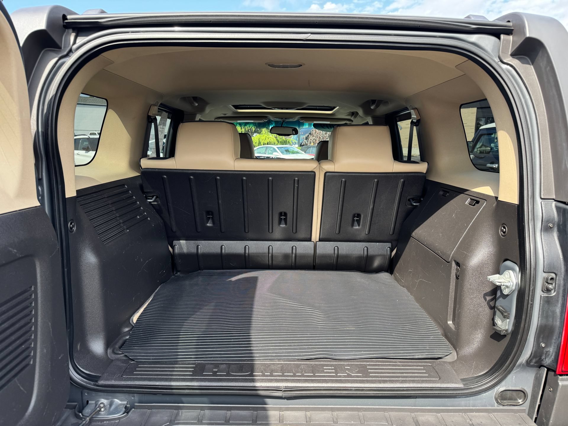 Used 2009 HUMMER H3 Luxury AWD/4WD image 24