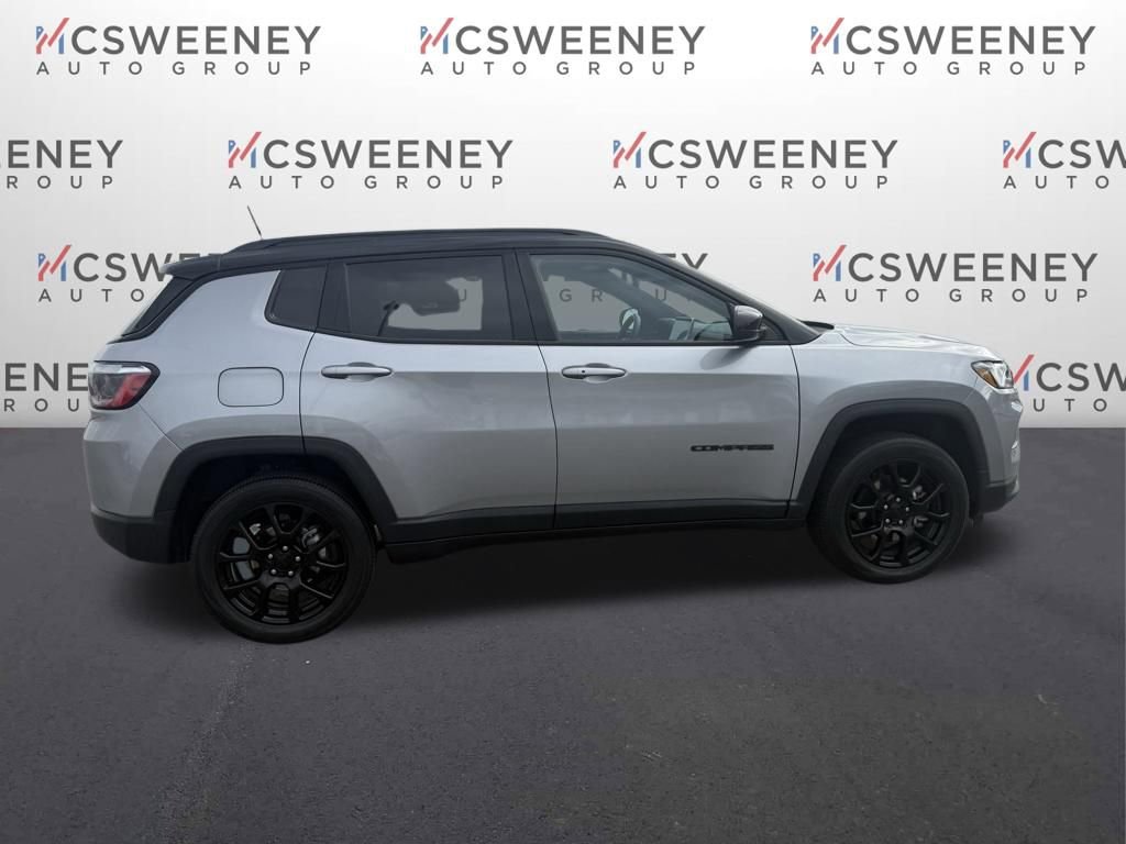 Used 2022 Jeep Compass Altitude image 6