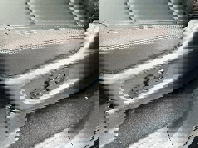 New 2025 Nissan Pathfinder SL w/ Cargo Package image 22