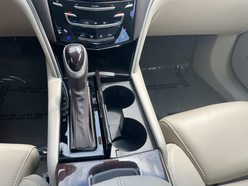 Used 2017 Cadillac XTS Premium Luxury FWD image 32