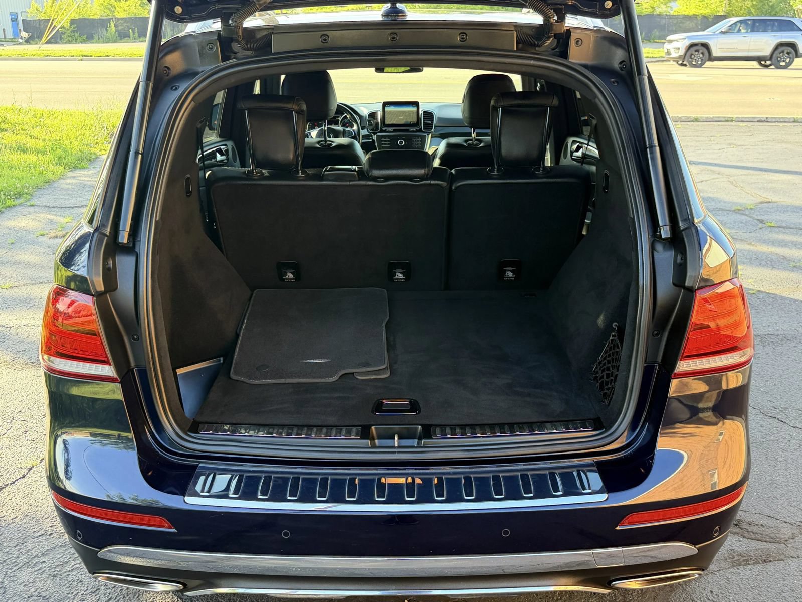 Used 2017 Mercedes-Benz GLE 350 4MATIC image 6