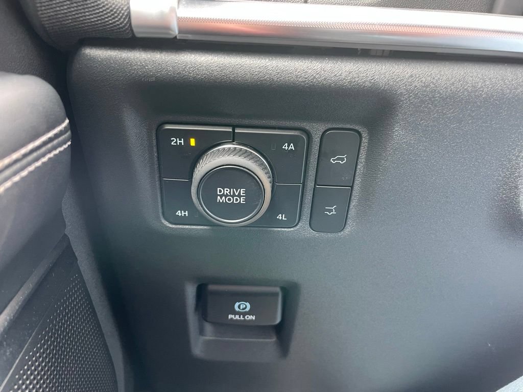 Used 2025 Ford Expedition Platinum AWD/4WD image 51