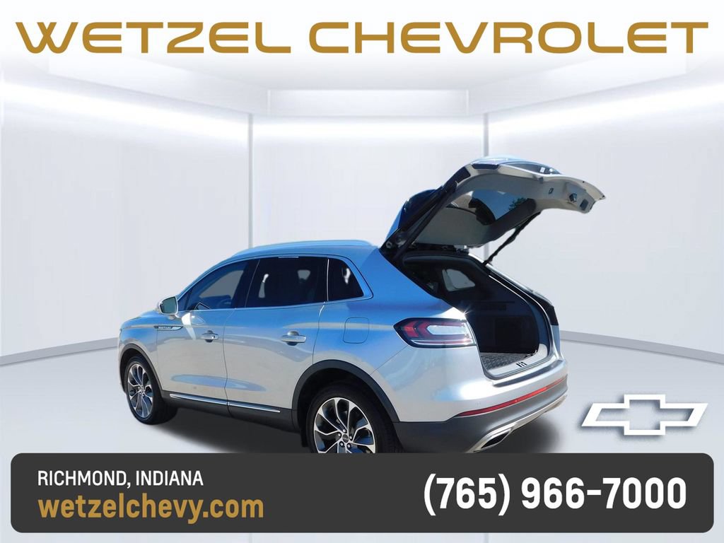 Used 2023 Lincoln Nautilus Reserve AWD/4WD image 23