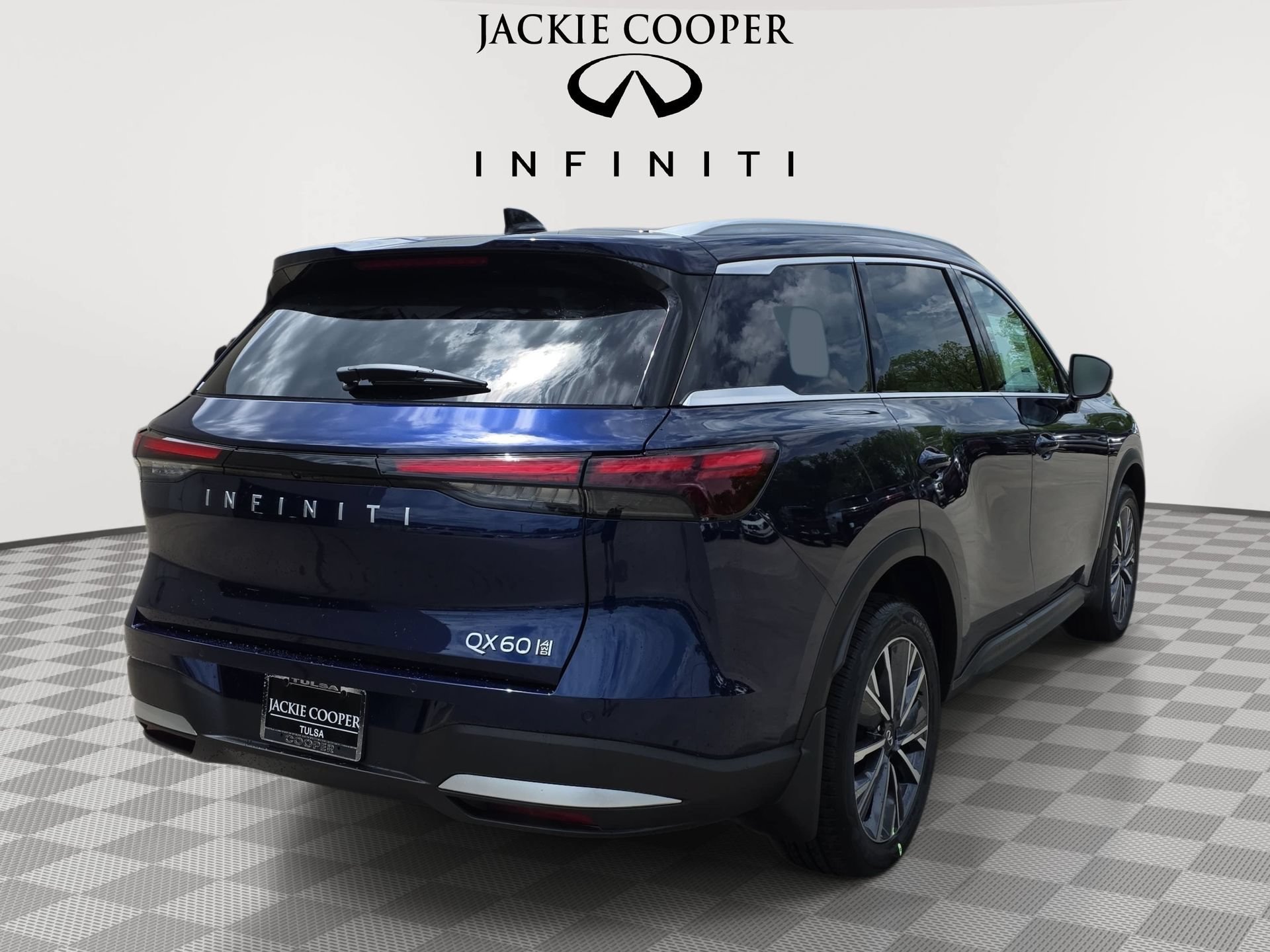 New 2027 INFINITI QX60 Luxe w/ Cargo Package AWD/4WD image 5
