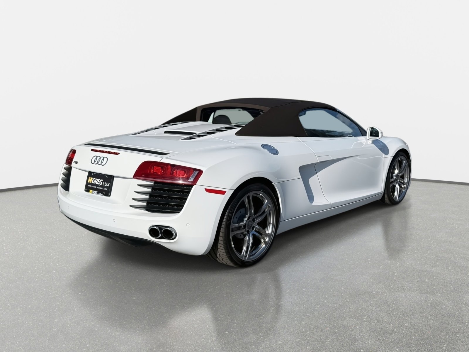 Used 2011 Audi R8 V8 image 3