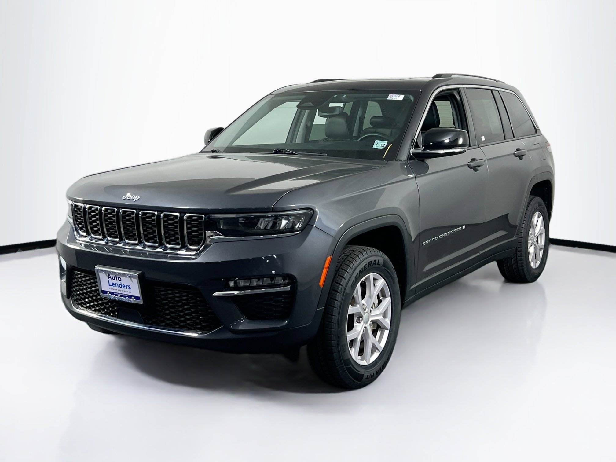 Used 2022 Jeep Grand Cherokee Limited image 1