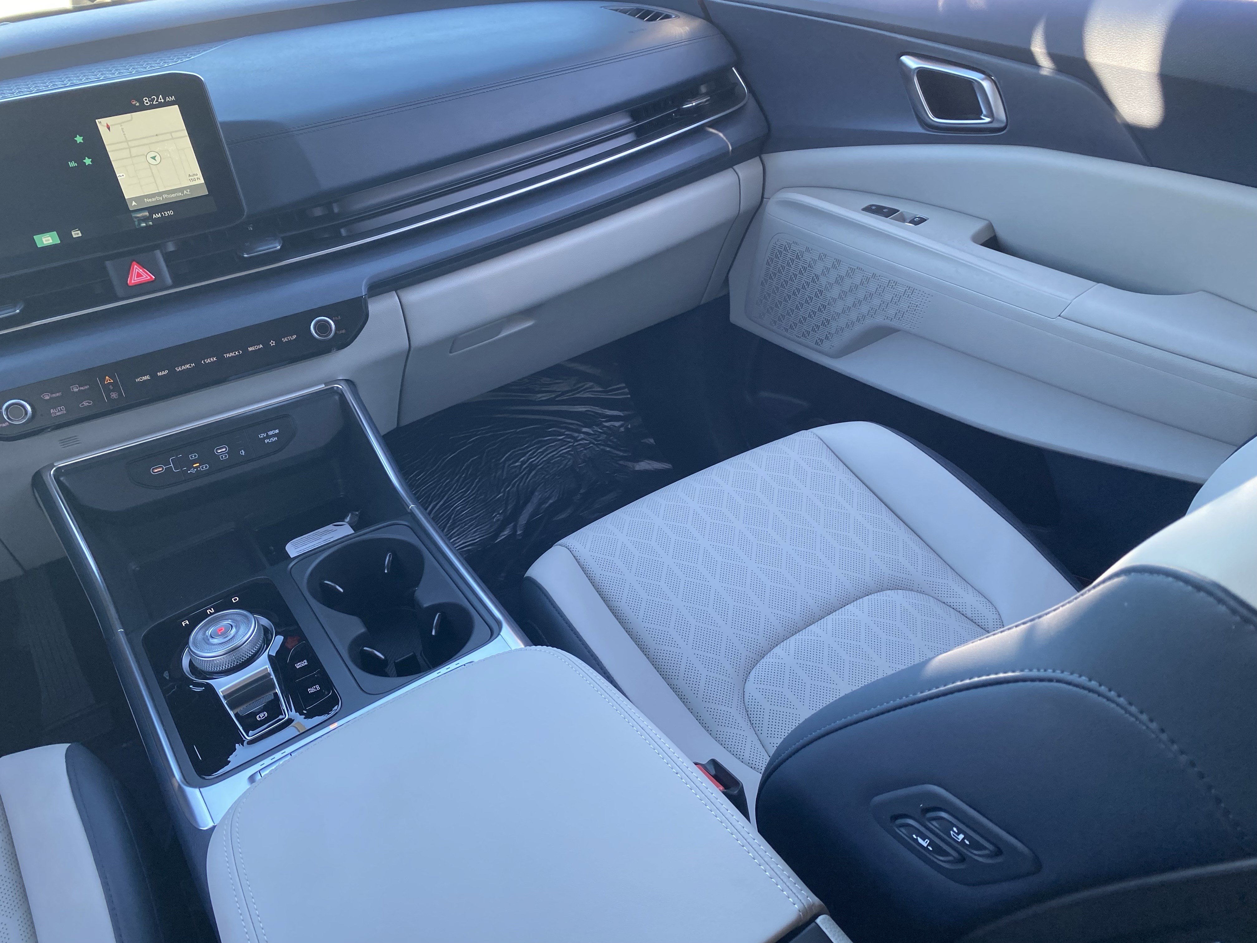 New 2026 Kia Carnival EX FWD image 14
