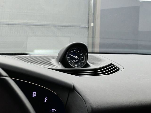 Certified 2021 Porsche Taycan 4S w/ Premium Package image 11