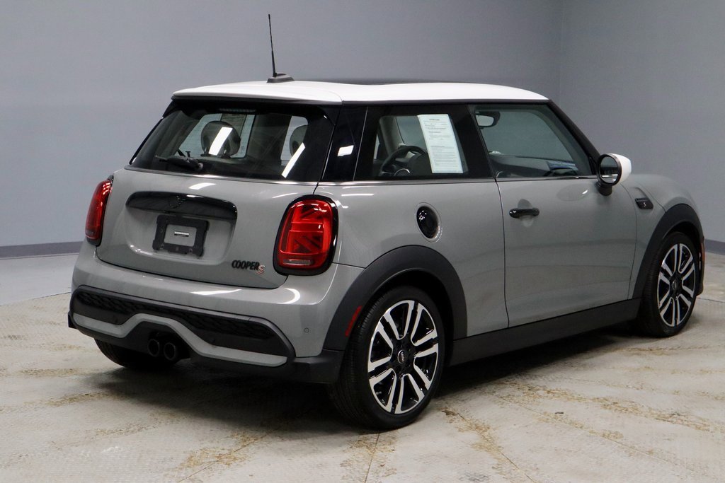 Used 2023 MINI Cooper S image 13