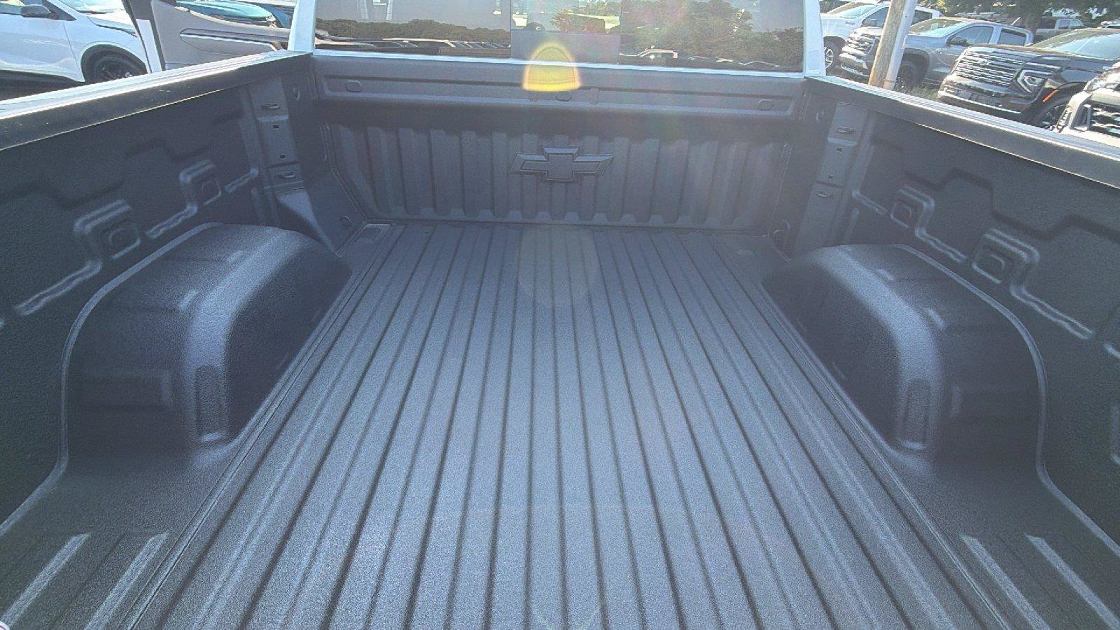 New 2026 Chevrolet Silverado 1500 RST w/ RST All Star Premium Package AWD/4WD image 10