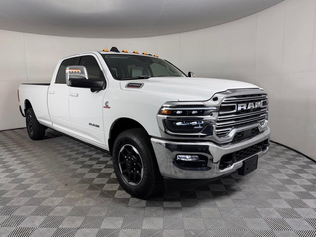 Used 2025 RAM 2500 Laramie RWD image 4