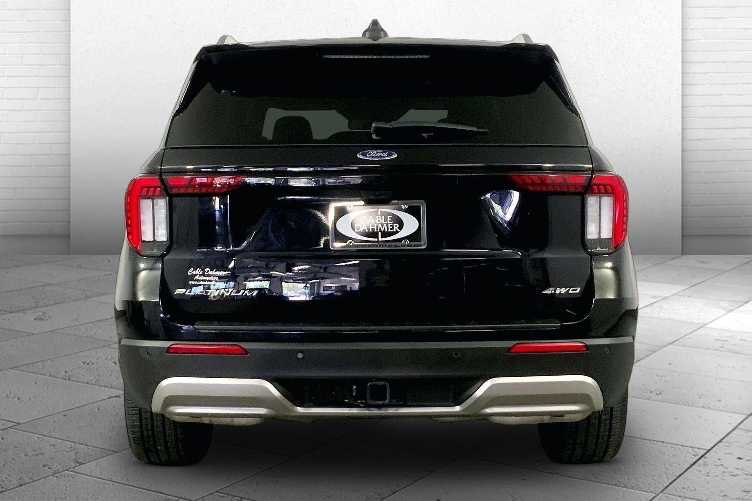 Used 2025 Ford Explorer Platinum w/ LUX Leather Package AWD/4WD image 3